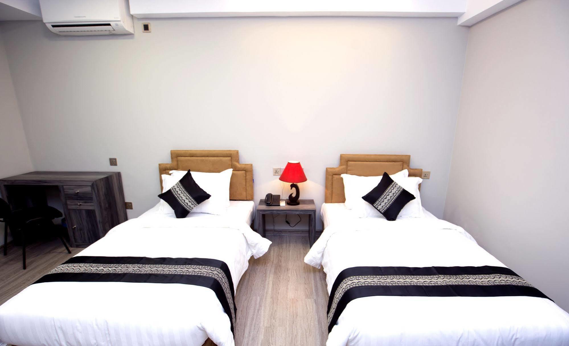 Elegant Hotel Pyi Thar Yar Rangoon Eksteriør billede